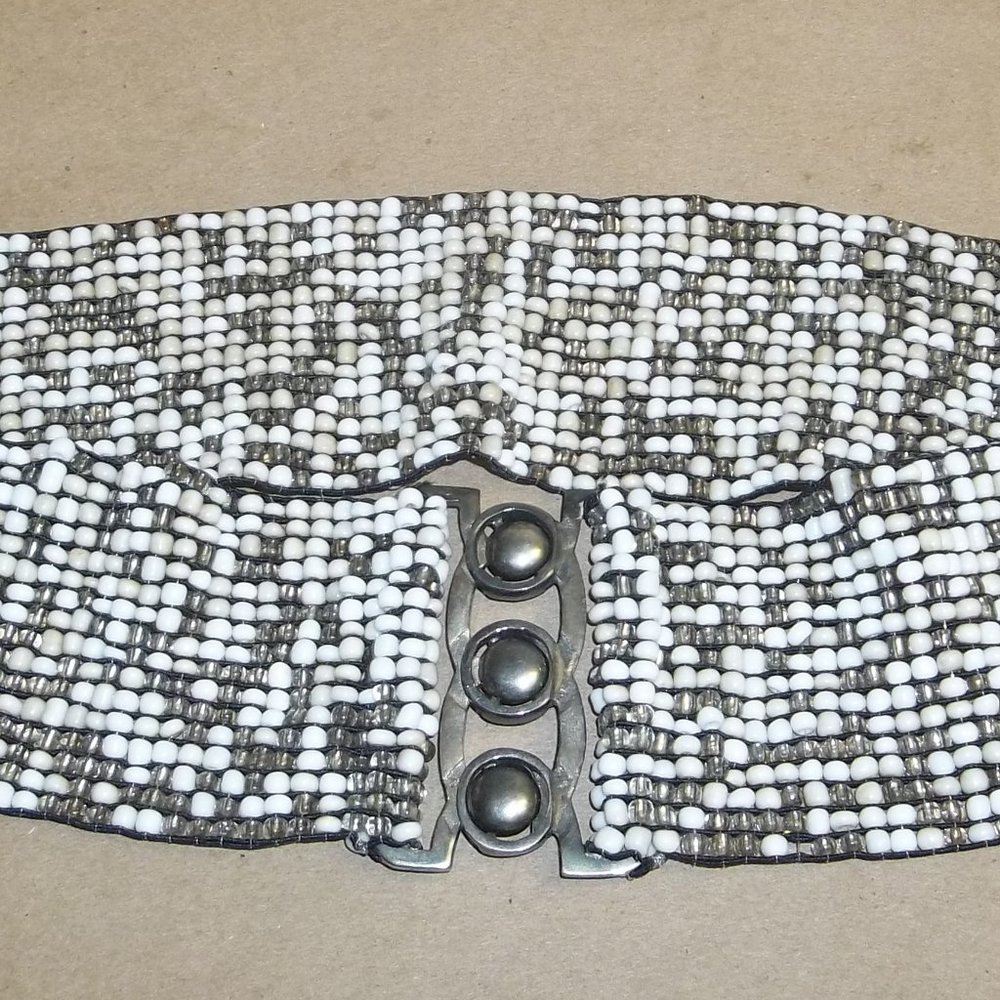 Vintage Boho Glass Bead Stretch Belt Wooden Buckle M 29.5" Cream Beige Hippie T4